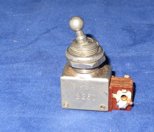 BULGIN, BALL DOLLY, SPST, S261 VINTAGE SWITCH