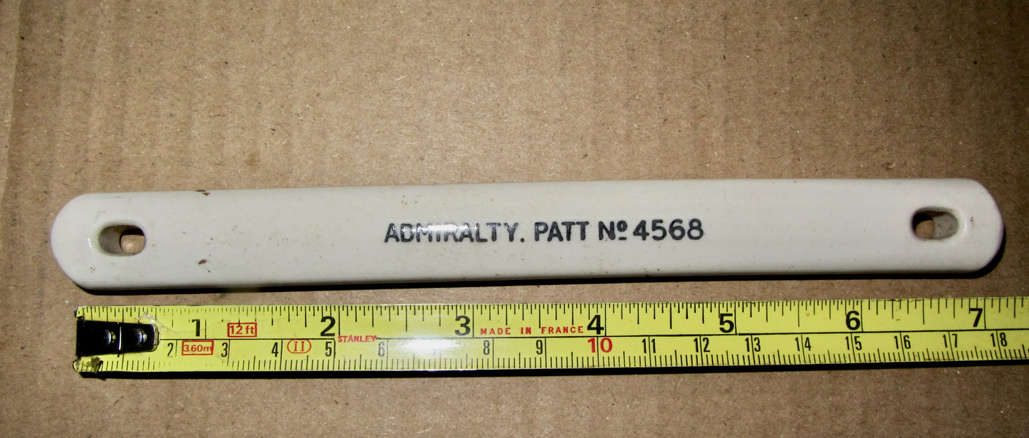 ADMIRALTY, CERAMIC, ANTENNA LEAD, BAR INSULATOR 180mm WIDTH, 155mm WIRE APERTURE CENTRE TO CENTRE