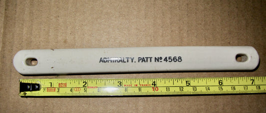 ADMIRALTY, CERAMIC, ANTENNA LEAD, BAR INSULATOR 180mm WIDTH, 155mm WIRE APERTURE CENTRE TO CENTRE