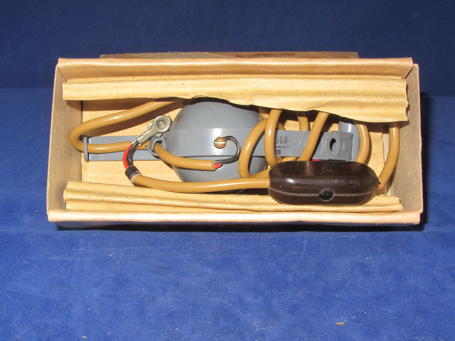 MILITARY, RAF W10, CLIP ON, COCKPIT LAMP, NEW BOXED
