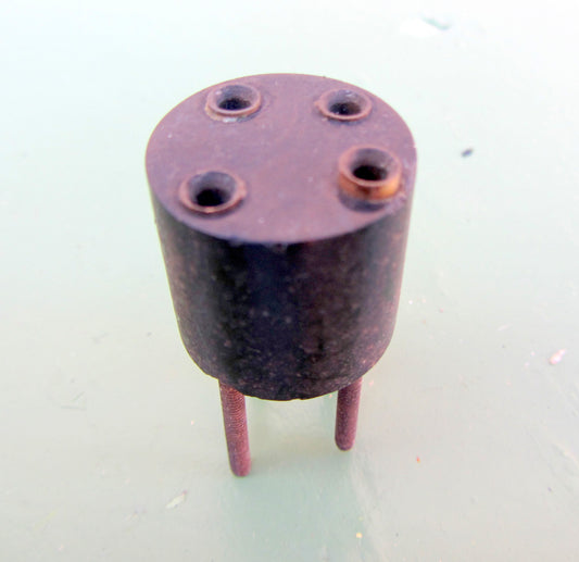 BRITISH 4 PIN,  BRASS, EBONITE, PAXOLIN, B4 , VALVE BASE