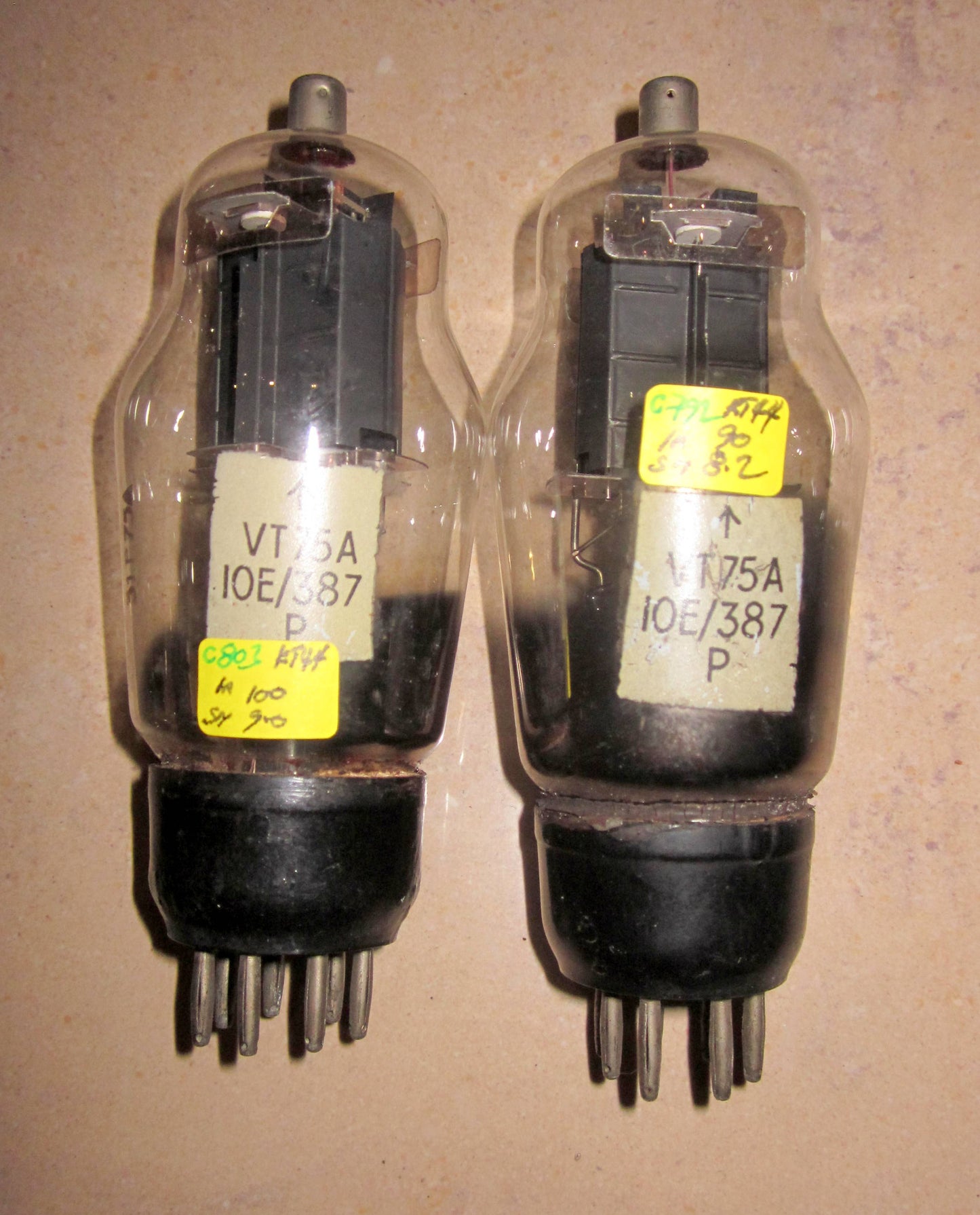 KT44, 11E3, ARP26, CV1340, CV1437, CV1576, CV73, VT-75A, OSRAM VARIOUS A KT66 WITH TOPCAP