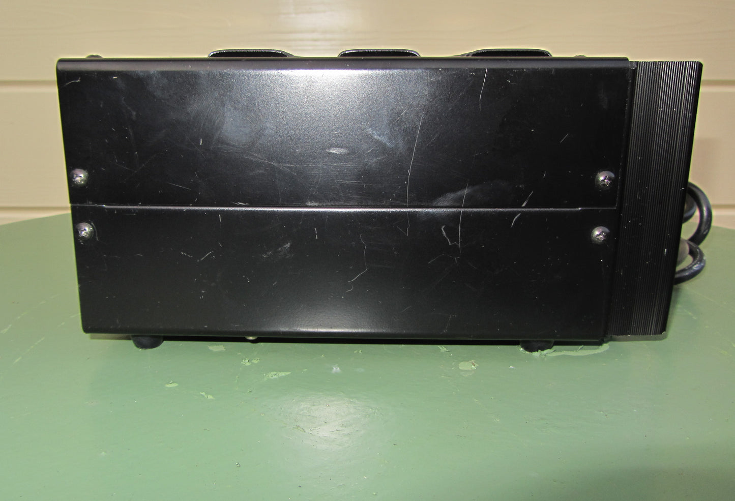 Daiwa PS-140IIA 12amp Power Supply