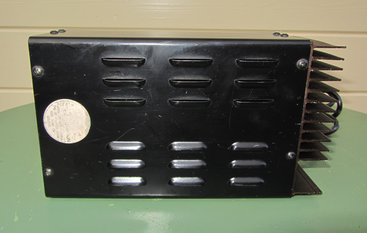 Daiwa PS-140IIA 12amp Power Supply
