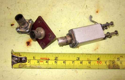 3X ASSTD BNC CHASSIS MOUNT PLUGS AS SHOWN