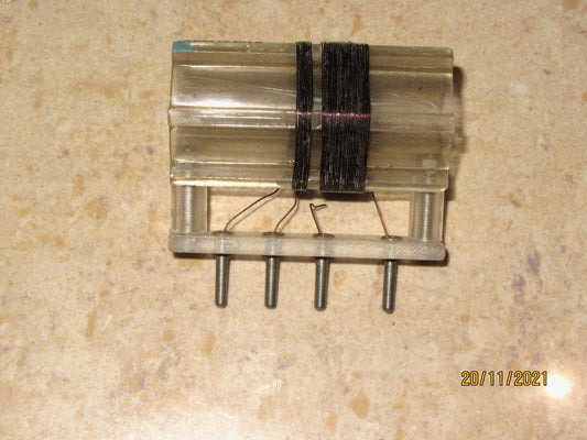 DENCO, RANGE 3, BLUE TAB, POLYSTYRENE FORMER, 4 PIN COIL, 4 - 9 MHz ,( TUNED 100pF),