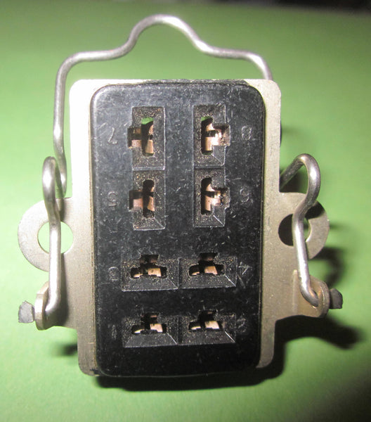 MINIATURE JONES PLUG, 8 PIN FEMALE FOR EMS SYNTHI-A, EMS SYNTHI-AKS, EMS SEQUENCER, VCS3, DKS1/2,