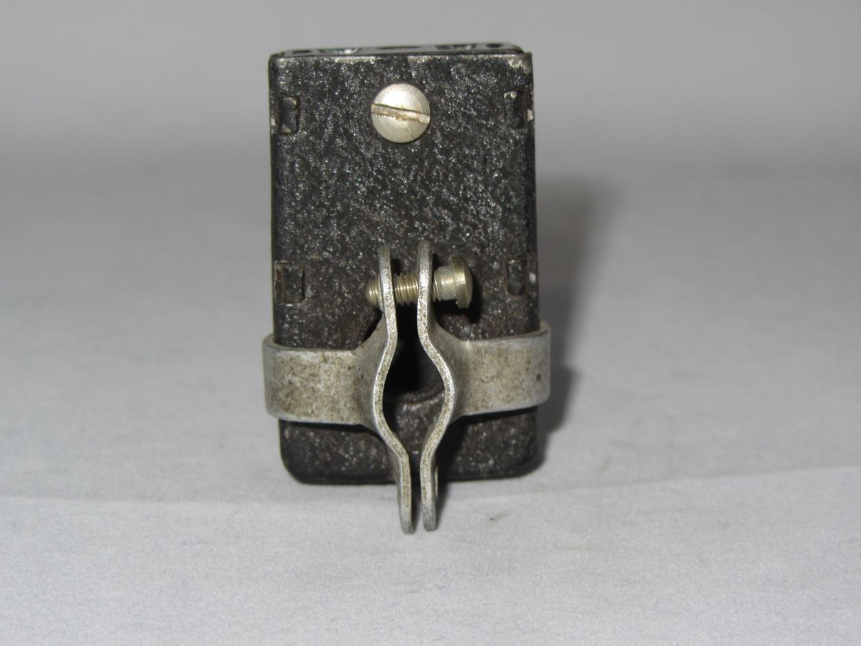 2 PIN JONES PLUG EX AIR MINISTRY