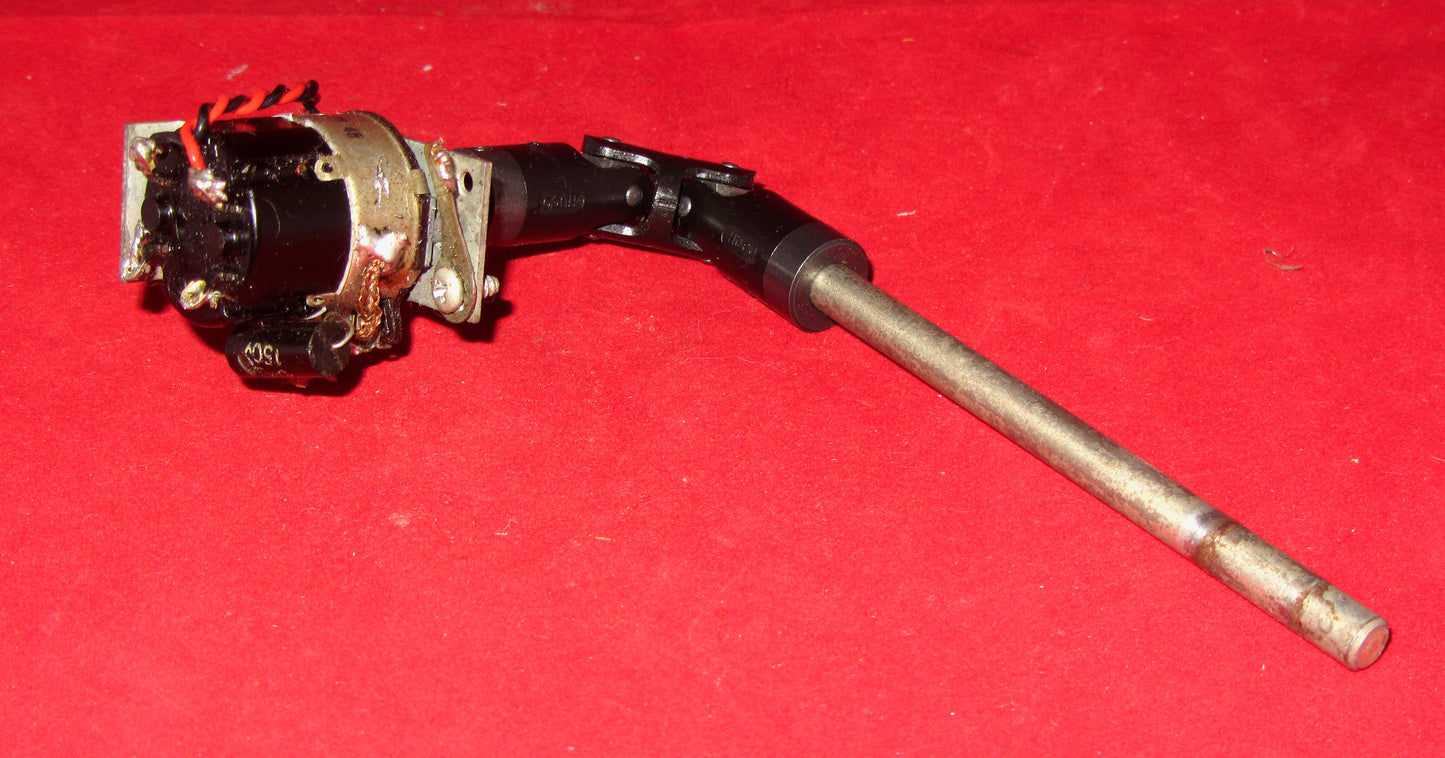 4K7K LOG, SWITCHED POTENTIOMETER, WITH HUGO  FLEX DRIVE AND SHAFT, EX EQUIPT