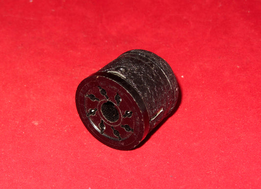 OCTAL SOCKET, CABLE MOUNT, MCMURDO, EX EQUIPT