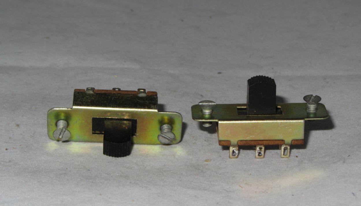 DPST CENTRE OFF FLICK  SWITCH  EX EQUIPT