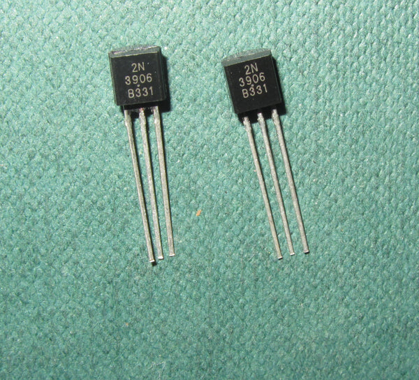 2N3906, PNP Transistor, NOS