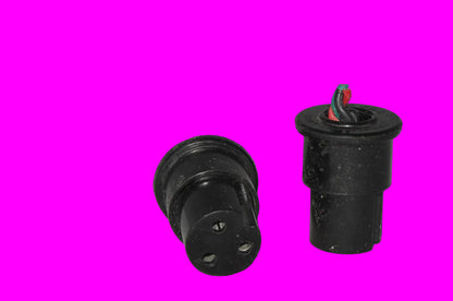 7.3mm DIA, MINIATURE, BULGIN, 3 PIN PLUG,&nbsp; REAR ENTRY, P430, QUAD 303 33 AMPLIFIERS, RACAL RA1772, EX EQUIPT