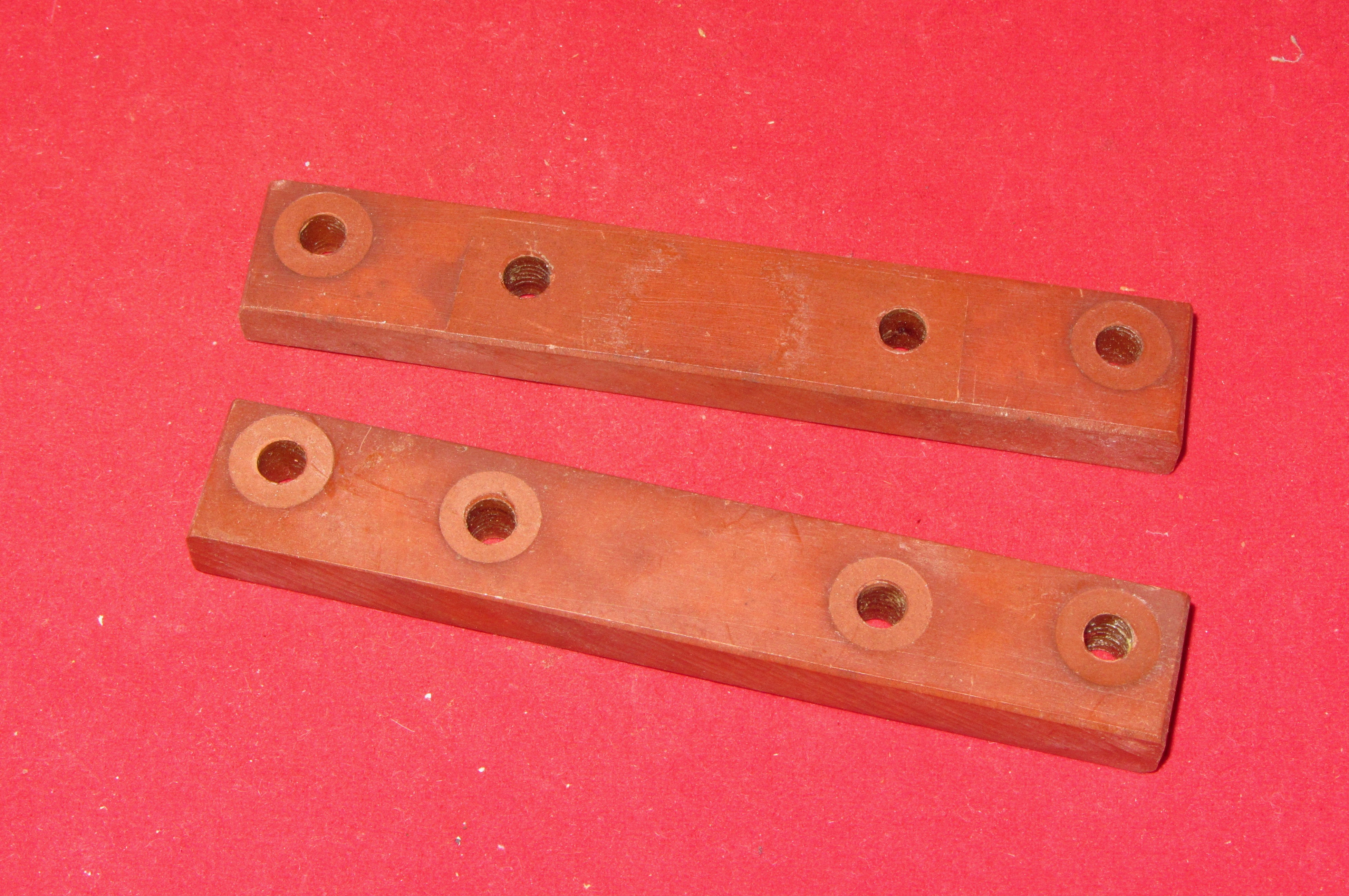 Paxolin Socket Tufnol, Paxolin, Blocks x2, 95 x 14 x 5mm – MULLARD MAGIC
