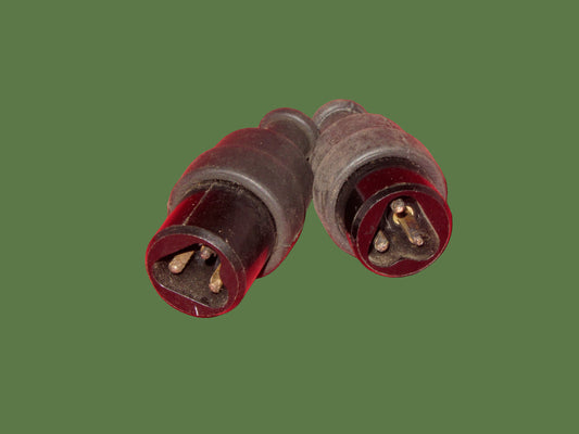 BELLING, PENTHOUSE, MALE PLUG, FEMALE SHANK, THREE WAY, L563 SERIES