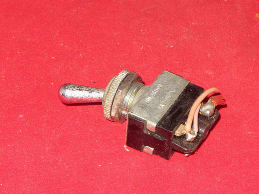 BULGIN,  PEAR DOLLY, DPST SWITCH, 2A @ 250V