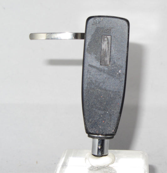 IEC, TURNTABLE HEADSHELL, IEC FITTING,  WITH CARTRIDGE SLIDE,