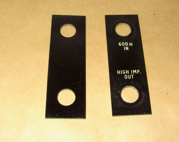PLASTIC ENGRAVED,  MOIUNTIN PLATE, 80 X 25 X 2 mm, TWO 12mm DIA HOLES, EX EQUIPT