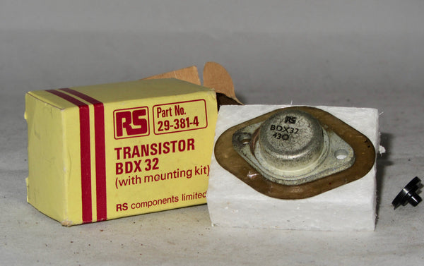 Transistor, BDX32,  RS 29-381-4, boxed with mounting kit