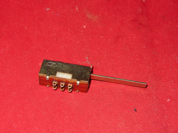 LATCHING PUSH SWITCH, , 6 CONTACT, 30mm LEVER, ROBERTS RADIO?