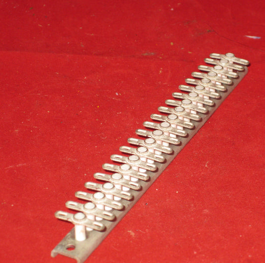 POLAR, WINGROVE & ROGERS, VINTAGE CERAMIC TAG STRIP, 21 WAY
