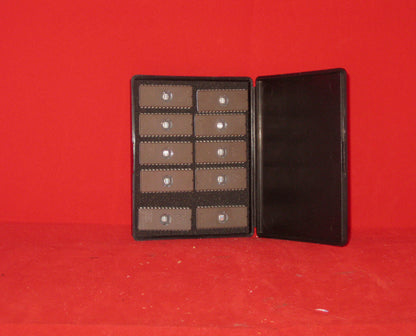 Conductive Carbon, Polypropylene ESD Box, 111 x 86 x 17mm c/w 10x  Advanced Microsystems, , AM27C64_150DC, EPROM UV Eraseable DIP 28 pin,